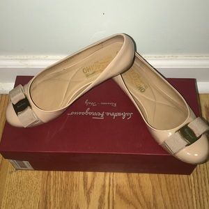 Salvatore Ferragamo Varina Sz5
